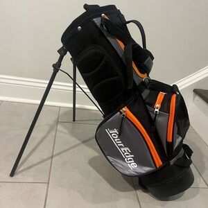 Youth Tour Edge: Black and Orange Golf Bag